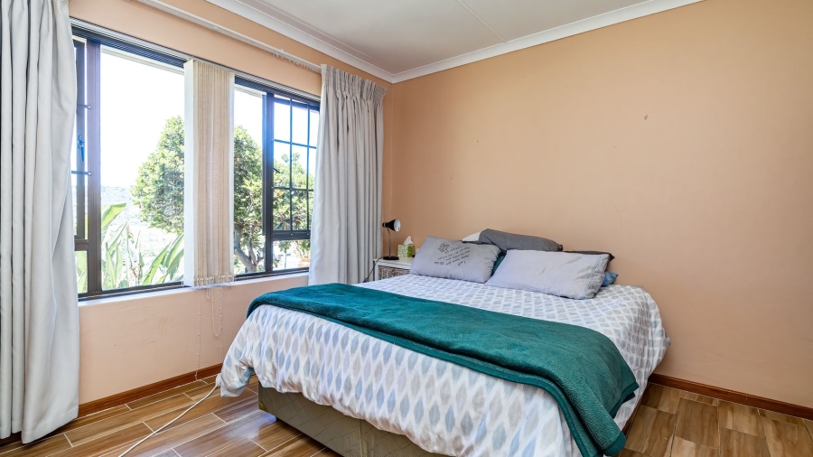 3 Bedroom Property for Sale in Rensburg Estate Western Cape